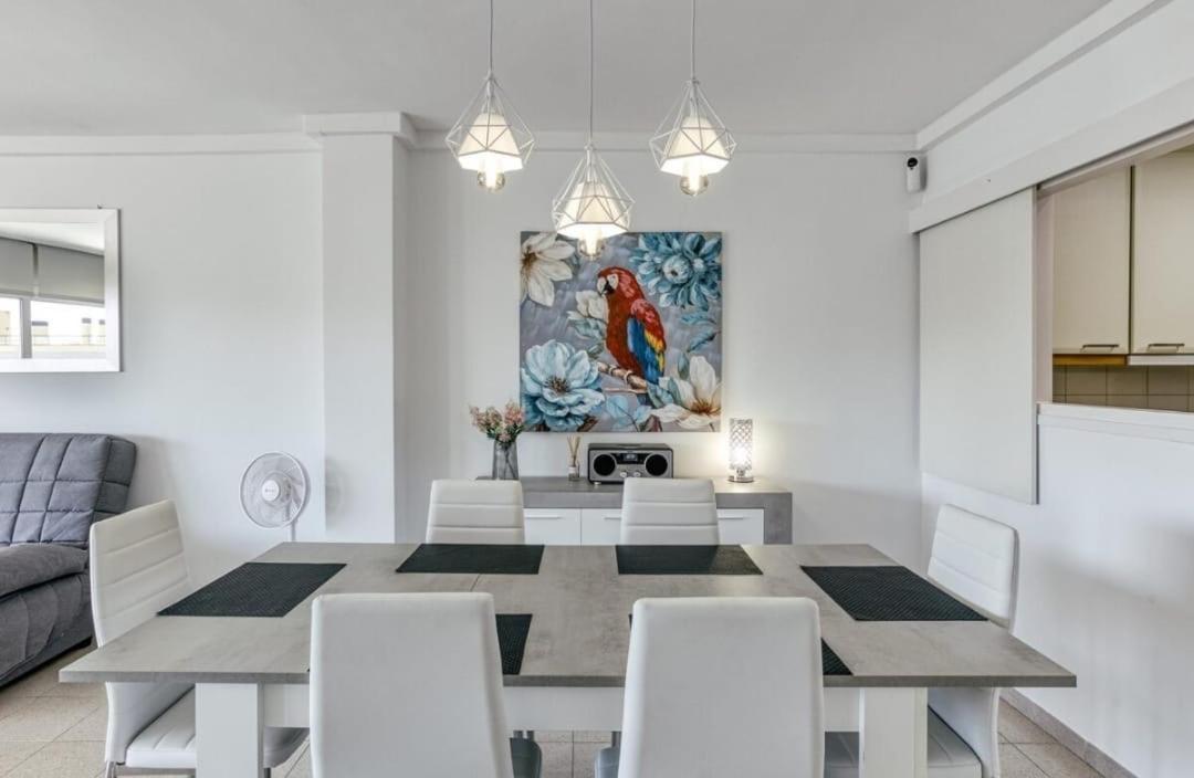 Apartamento Con Vistas A Mar Y Canal. Empuriabrava Luaran gambar